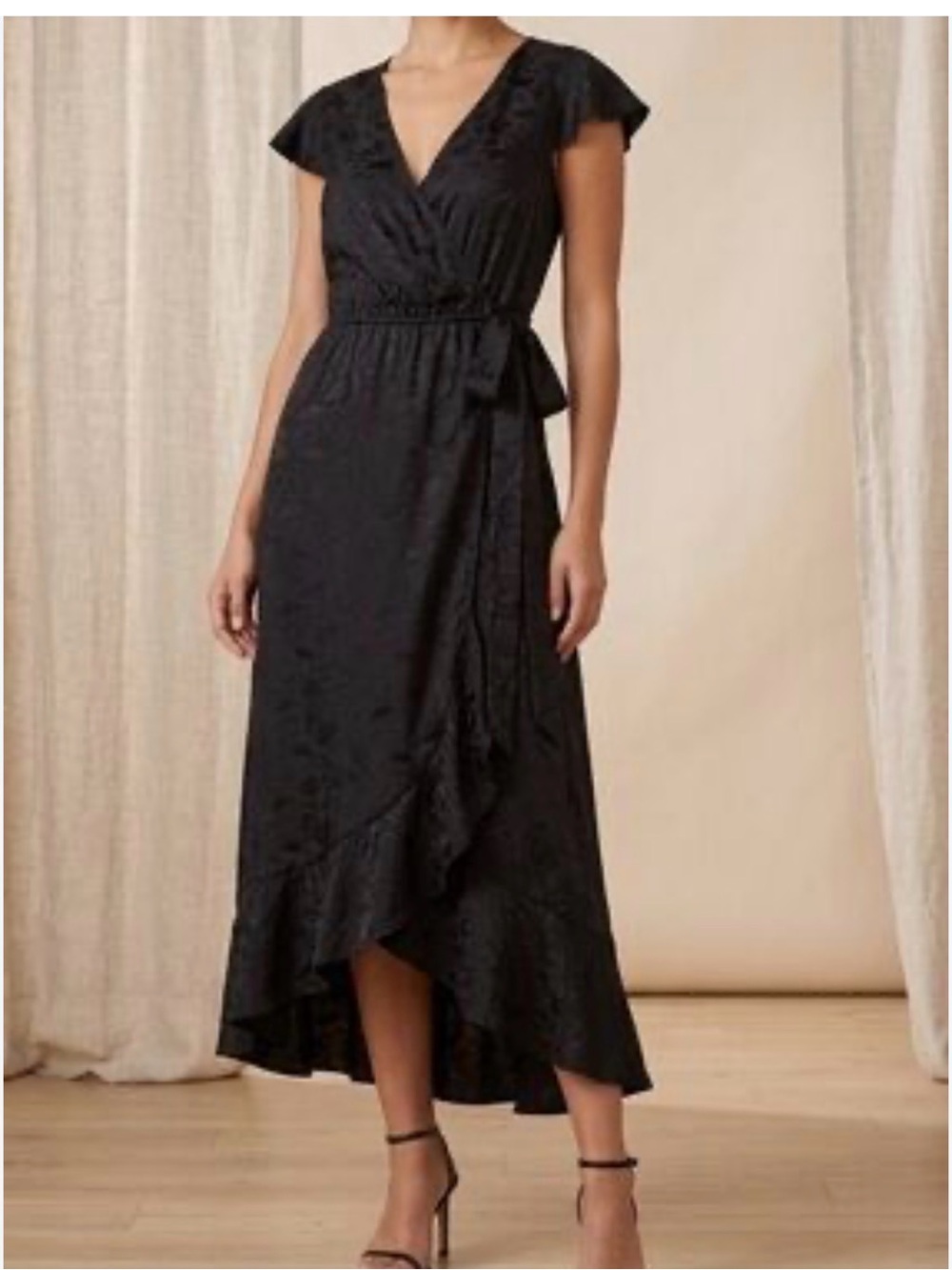 Band of the free Black V-Neck Maxi Dress - Unbranded